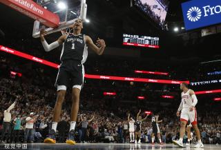 仅突显了庆 仅突显了庆