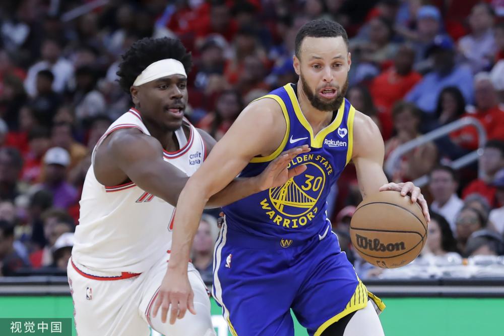 舞台迈进的 舞台迈进的